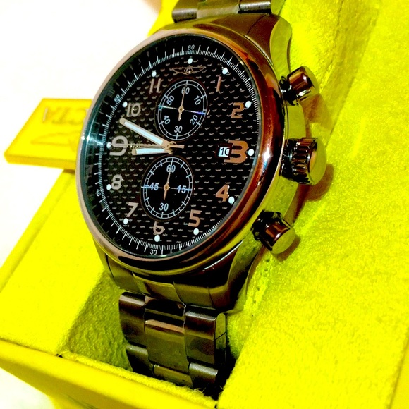 ⌚️INVICTA®Black & StainlessSteel SilverWatch⌚️Retails $799 If you Know You Know